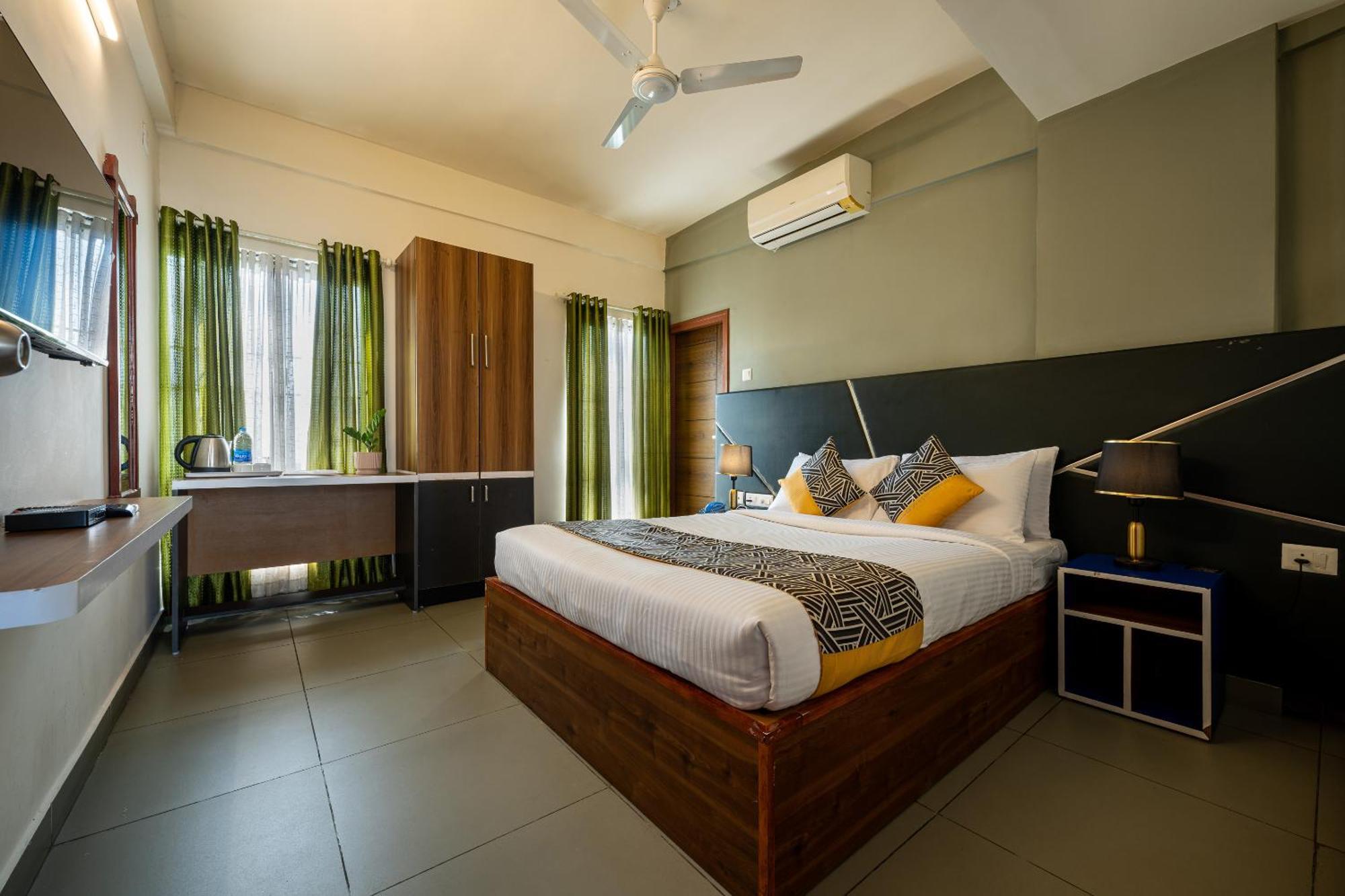 Cj Grande By Jesway Hotels & Resorts Kochi Eksteriør bilde