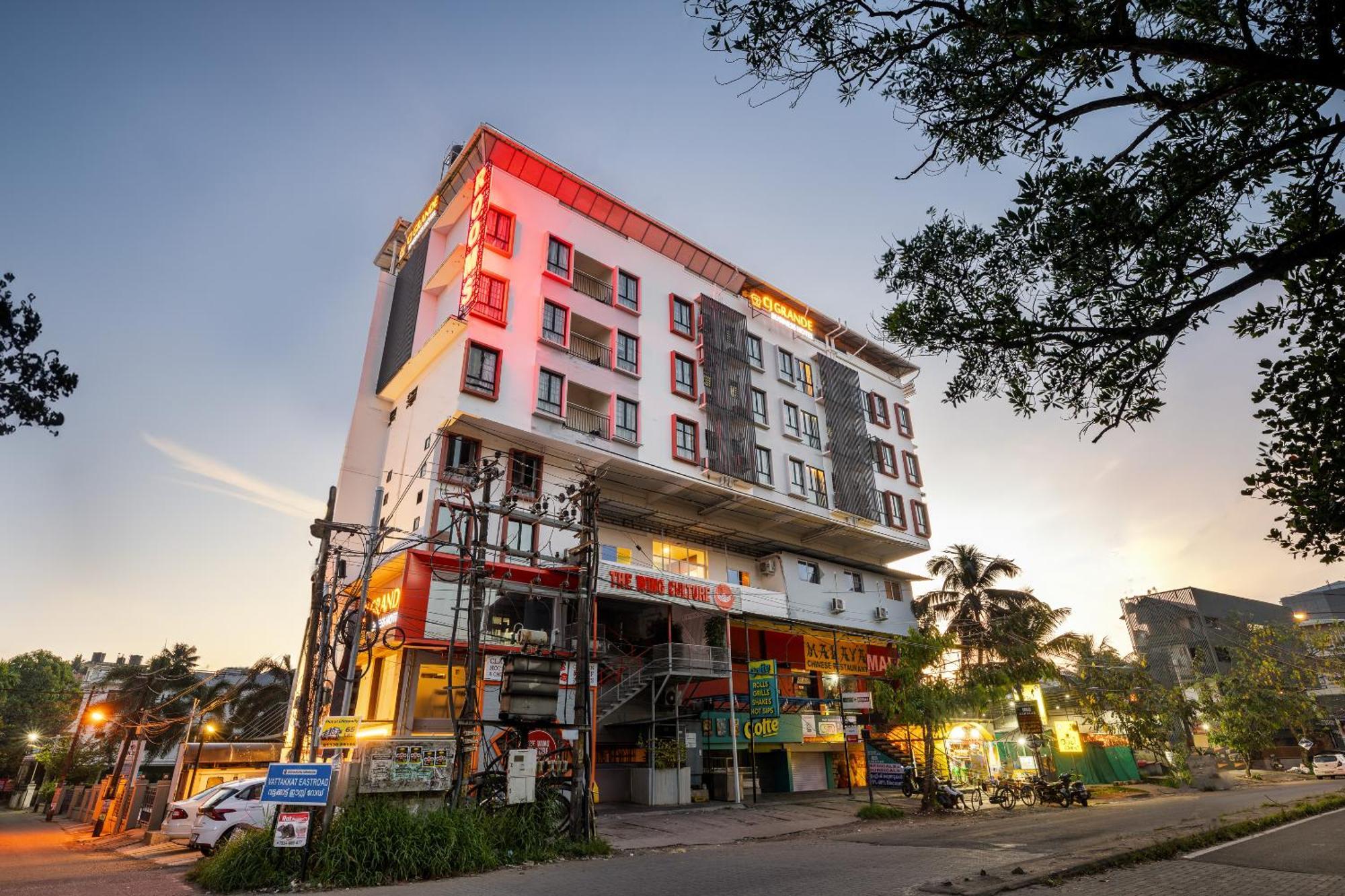 Cj Grande By Jesway Hotels & Resorts Kochi Eksteriør bilde