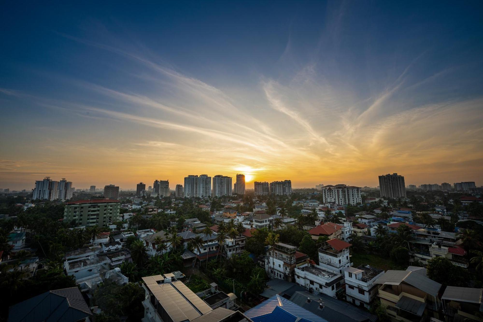 Cj Grande By Jesway Hotels & Resorts Kochi Eksteriør bilde